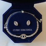 NWT Cubic Zirconia Silver Bracelet and Earring Set Photo 1