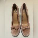 Beast Fashion  Blush Velvet Women's Flats Photo 1
