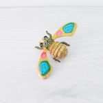 Vintage Brooch / Vintage Pin Gold Tone Bee with Colorful Accents Photo 8