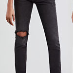 Levi's 501 Womens Raw Hem Button Fly Ripped Distressed Straight Jeans Size 28 Photo 0