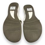 Clarks Womens Sandals Sz 12M 12 M White Flip Flops Breeze Sea Touch Close Photo 5