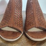 American Eagle Brown Sling Back Open Toe Block Heel Shoes NWT Size 5 Wide Photo 1