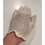 Vintage Ivory White Lace Sheer Short Stretch Gloves Romantic Feminine Cottage Photo 2
