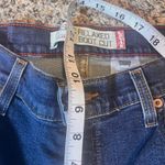 Levi's  550‎ Jeans Classic Relaxed Boot Cut Dark Wash Denim Womens Size 10M Photo 4