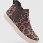 Rothy’s The Chelsea Wildcat Print Pull On Ankle Booties Brown Size 7.5 Photo 15