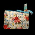 The Pioneer Woman Sweet Rose Cosmetic Bag‎ Photo 1