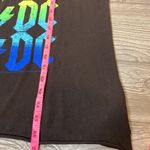 Chaser NWT  AC/DC rainbow graphic tee tank top sz L Photo 3