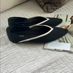 Vivaia Pointed Photo 8