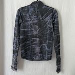Lululemon  Ebb to Street Define Jacket Graphite‎ 4 Photo 3