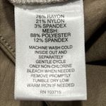 Valerie Stevens Valerie Steven’s, Pull-On Active Pants, Capri Length, Beige
Size 16 Photo 5