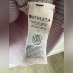 Athleta  Hanover Merino Wool Ribbed V Neck Sweater Womens Medium Lilac Pastel Photo 13