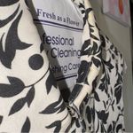 Real Clothes Vintage Black and White Floral Sleeveless Dress with Belt Size 6 Photo 7