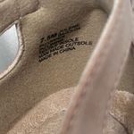 Jbu  Women's Beige 2 Inch Heels Cushioned  Comfort  Memory Foam size 7.5M Photo 4