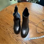 Nine West Forme Chelsea Boots Size 9M Photo 2
