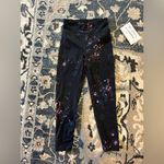Sweaty Betty  The Zero Gravity 7/8 Length Legging Size XSmall Photo 1