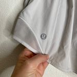 Lululemon  Hotty Hot Low-Rise Lined Short 2.5" Rhino‎ Grey Size 8 Photo 2
