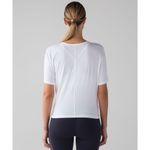 Lululemon  Crescent Pima Cotton White Tee Sz 2 / 4 Photo 3