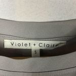 Violet+Claire Light Gray Ruffle Sleeve Short Sleeve Blouse S Photo 3