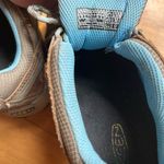 Keen Women’s Voyageur Hiking Outdoor Leather Shoes brown and blue size 6 Photo 8