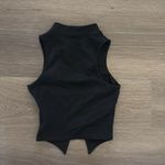 I am gia  black top Photo 2