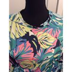 Tail Floral Tropical pullover golf tennis pickleball sports Medium M Photo 1