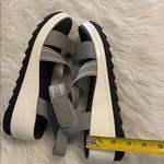 Cougar Women's Gray and White Sandals size 11 BNWOT see all photos Photo 11