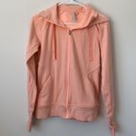 Athleta  Triumph Hoodie in Beach Peach Size: S Photo 3