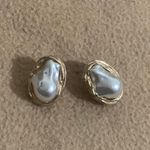 4S13NNA Pearl Earrings With Gold Detailing  Photo 1