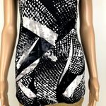 Lululemon Rare  Cool Racerback Tank II Size 4 Photo 12