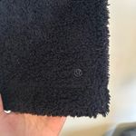 Lululemon Skinny Customizable Snap Scarf in Black Photo 4