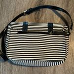 Street Level 🦋4/$25 Cute Crossbody Purse Photo 4