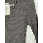 Mossimo Denim Vintage Y2K Mossimo Gray Ribbed Knit 1/2 Sleeve Henley Deep V Neck Top Large Photo 2