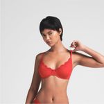 SKIMS  fits everybody lace unlined Demi bra 
NWT 32B Photo 1