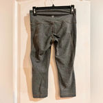Athleta FINAL PRICE Salutation Capri Heather Gray Leggings Photo 3