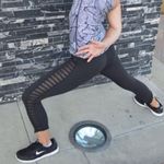 Lululemon Sunshine Salutation Crop (Full-On Luxtreme)
Black Photo 2