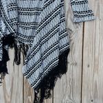 LA Hearts L.A. Hearts Small Cardigan Photo 1