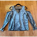 One Clothing  NWT velvet cold shoulder top medium Photo 7