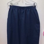 Briggs New York Briggs vintage navy blue casual pull on capris pants Photo 1