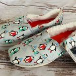 Toms NWT GLACIER GREY WINTER PENGUINS FAUX FUR Photo 6