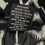 Maggie Barnes 1X Photo 8