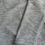 Under Armour  All Season Gear Semi Fitted Heather Gray Crew Neck Sweatshirt XS Photo 2