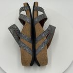 Taos Women’s Snake Embossed Leather Audition Strappy Sandals Shoes Size 6 Photo 3
