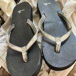 Sanuk  sandals 7 Photo 0