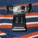 Urban Heritage  long sleeve crop top Photo 4