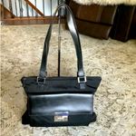 Gucci Authentic nylon bag ๐น๐น Photo 2