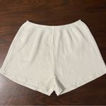 Joah Brown  CREAM IVORY HIGH
RISE PULL ON RIBBED SOFT ELASTIC SWEAT SHORTS! Photo 1
