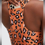 Fabletics NWOT  ON THE GO MEDIUM IMPACT SPORTS BRA Photo 2