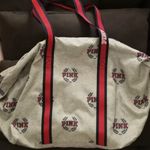 Victoria's Secret NWOT  PINK Campus Logo Gray Duffle Bag Photo 3
