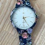 Charming Charlie  Ladies Watch Rose Motif Bracelet Case White Dial Gold Markers Photo 2