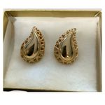 Avon Vintage Gold 1” Paisley Shaped Fragranced Earrings New In Box Photo 1